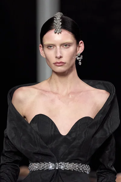Look 98